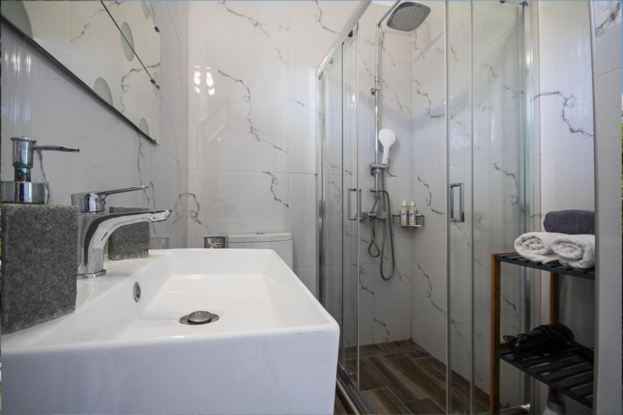 Olivemare Holidays نيا إيراكليا المظهر الخارجي الصورة